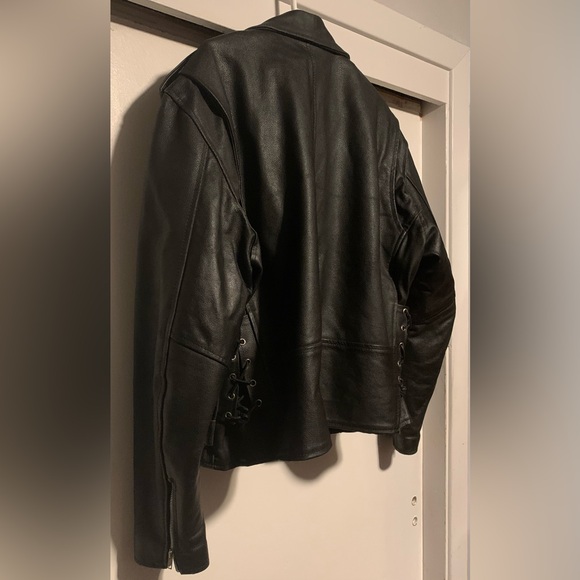 Men’s vintage Genuine black leather, motorcycle jacket size 50 - Picture 10 of 10